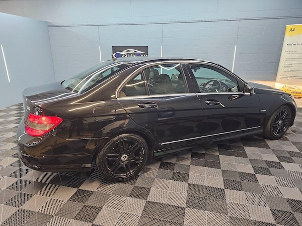 Used Mercedes-Benz C-Class 2010 for sale - 75543996: Photo 9