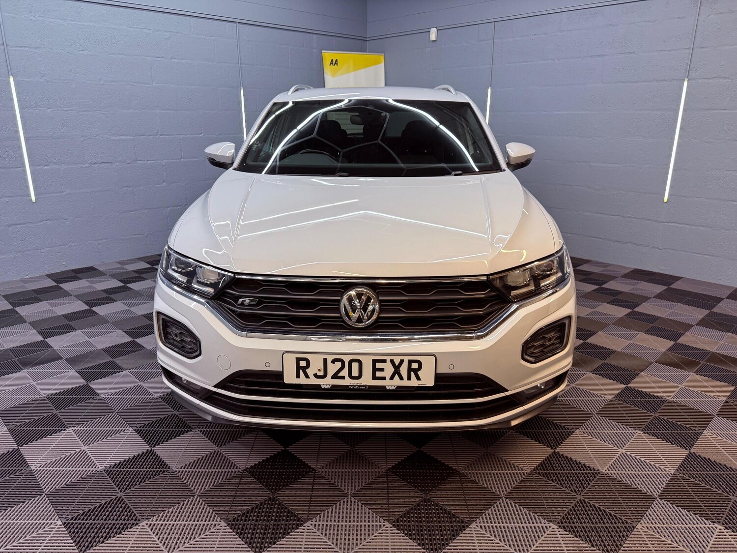 Used Volkswagen T-Roc 2020 for sale - 76260148: Photo 11