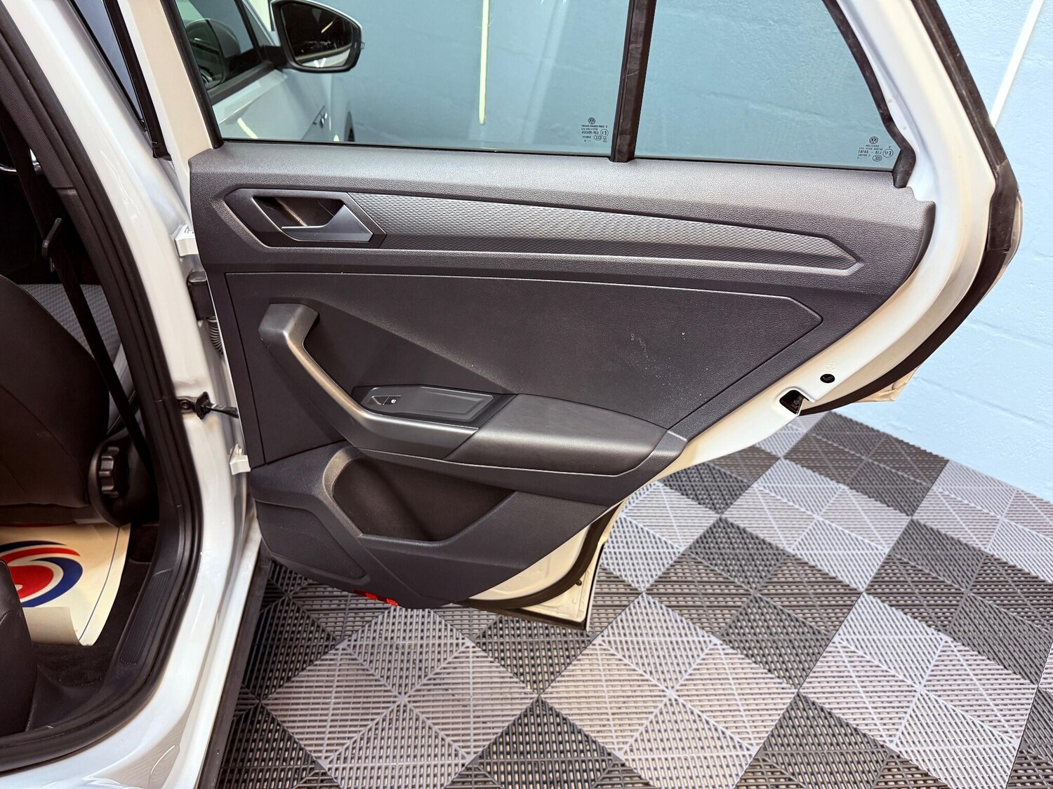 Used Volkswagen T-Roc 2020 for sale - 76260148: Photo 48