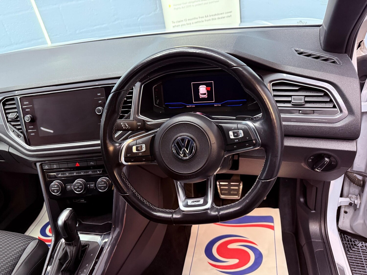 Used Volkswagen T-Roc 2020 for sale - 76260148: Photo 60