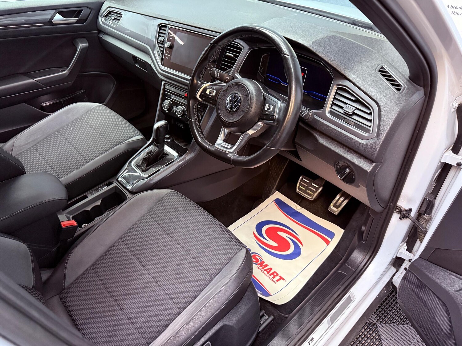 Used Volkswagen T-Roc 2020 for sale - 76260148: Photo 61