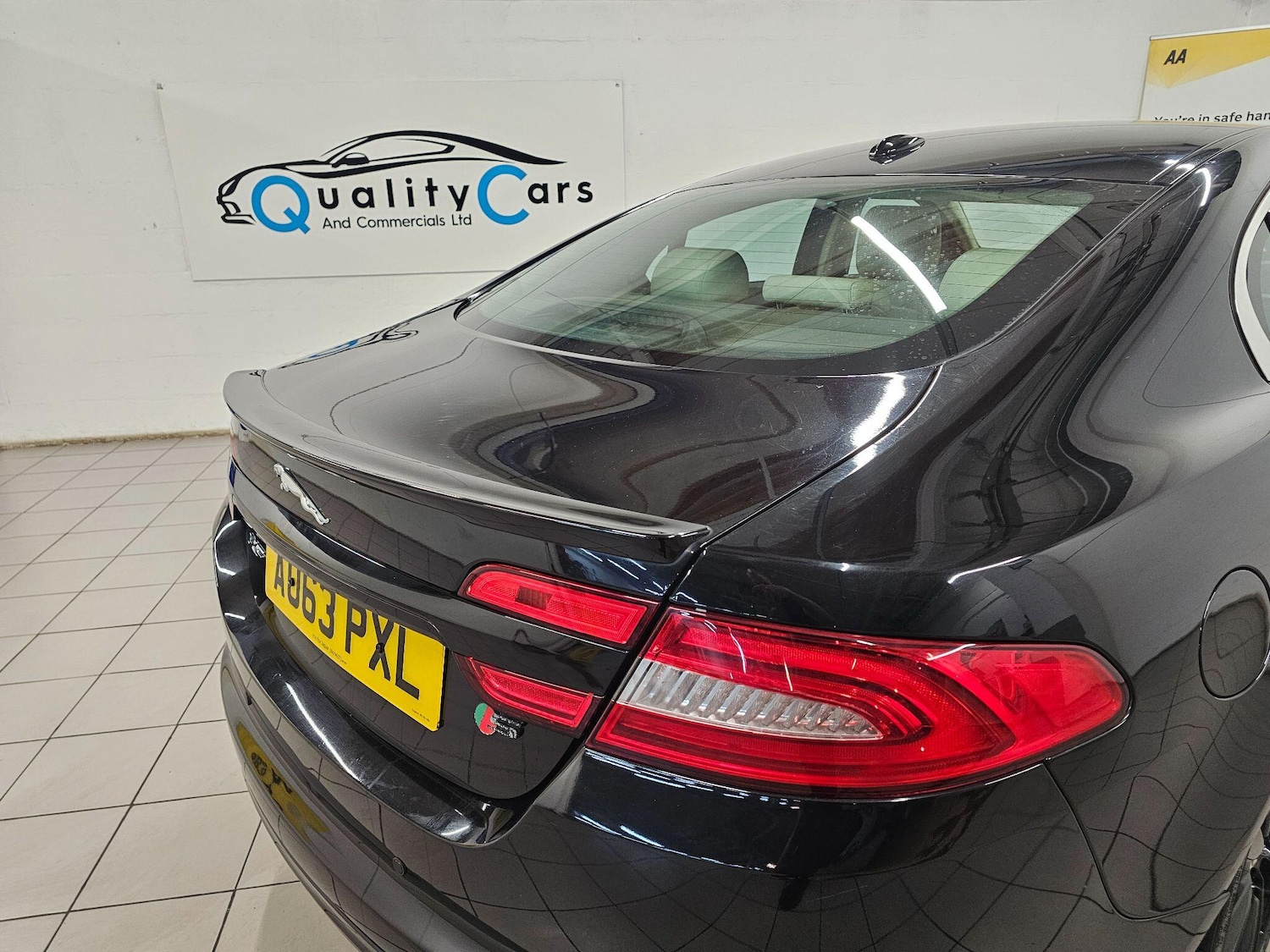 Used Jaguar XF 2013 for sale - 76994369: Photo 11