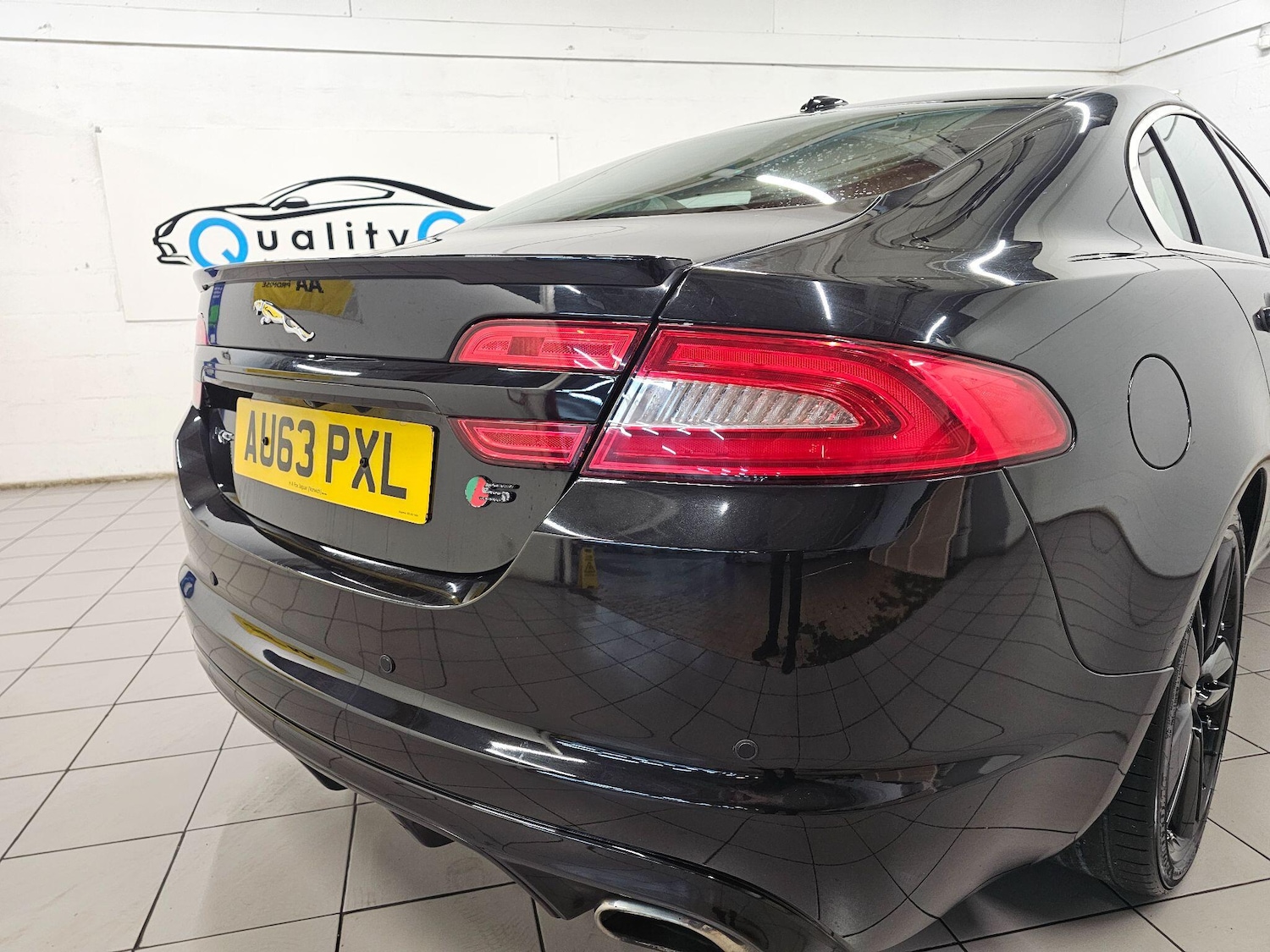 Used Jaguar XF 2013 for sale - 76994369: Photo 34