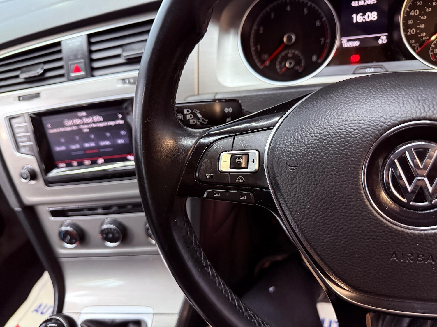 Used Volkswagen Golf 2015 for sale - 76993345: Photo 18