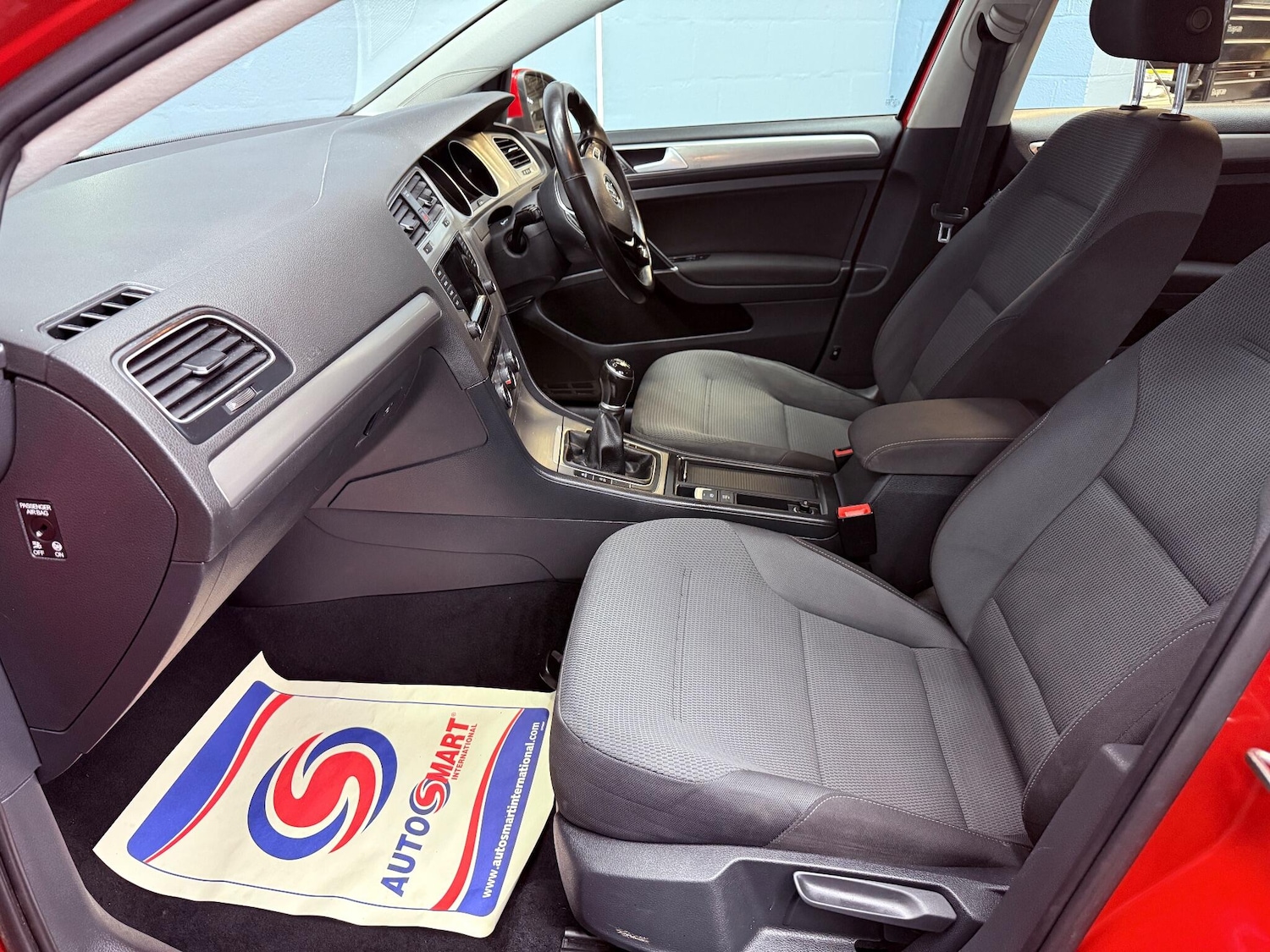 Used Volkswagen Golf 2015 for sale - 76993345: Photo 36