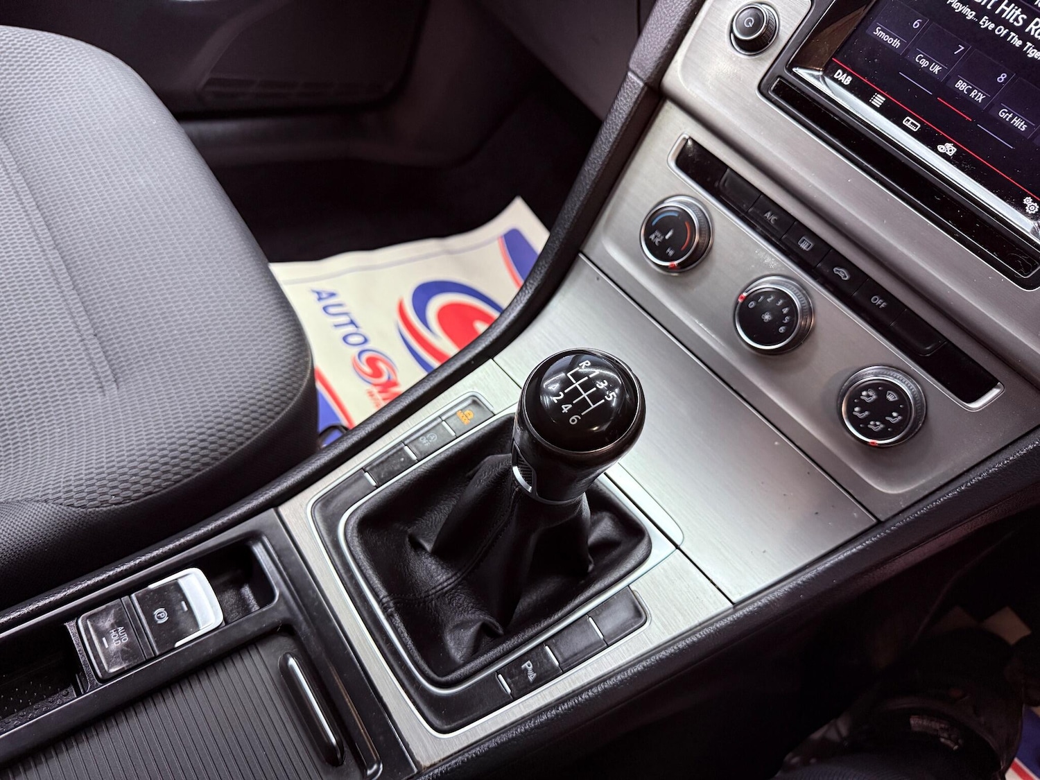 Used Volkswagen Golf 2015 for sale - 76993345: Photo 8