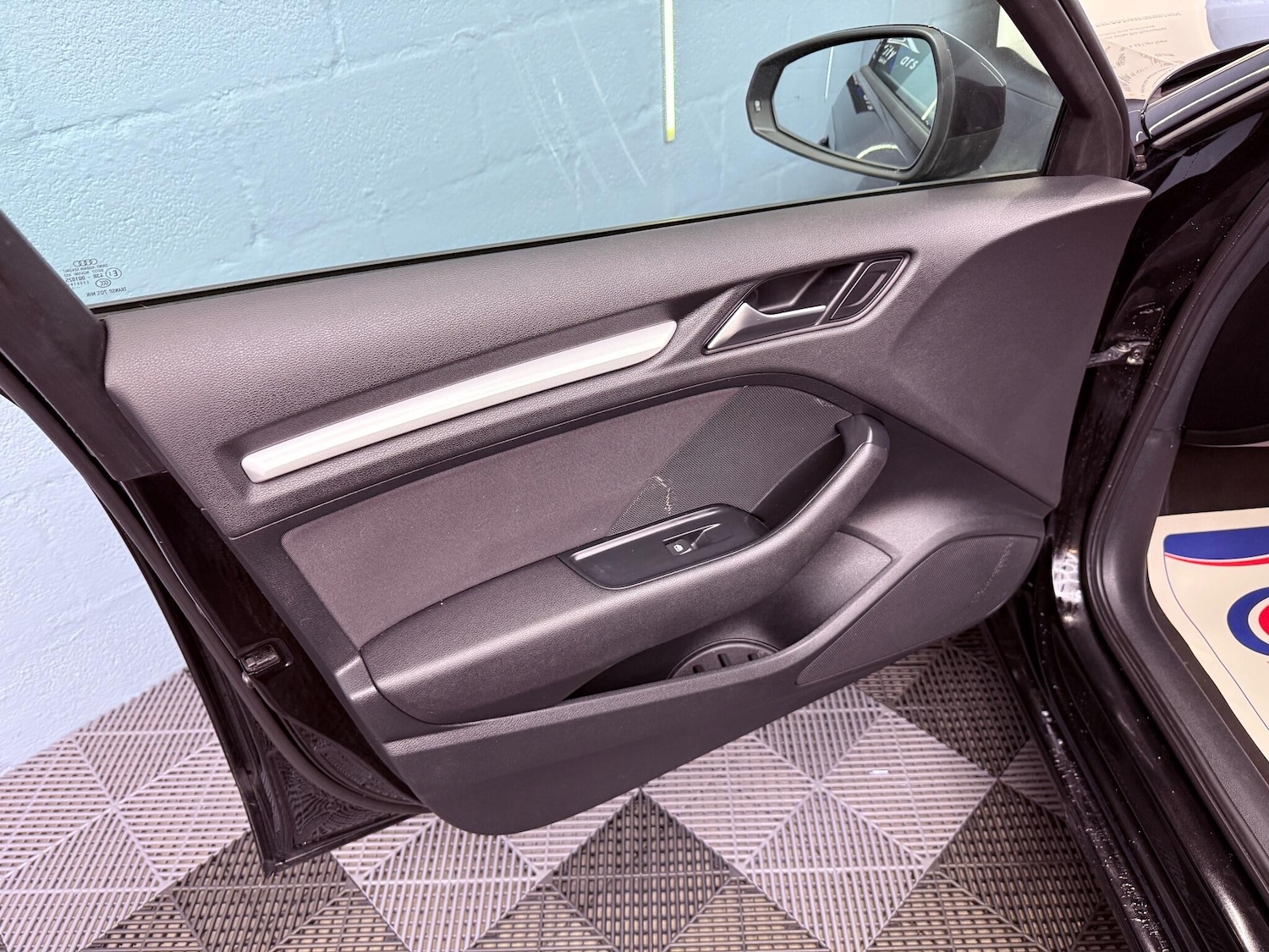 Used Audi A3 2017 for sale - 76634068: Photo 25