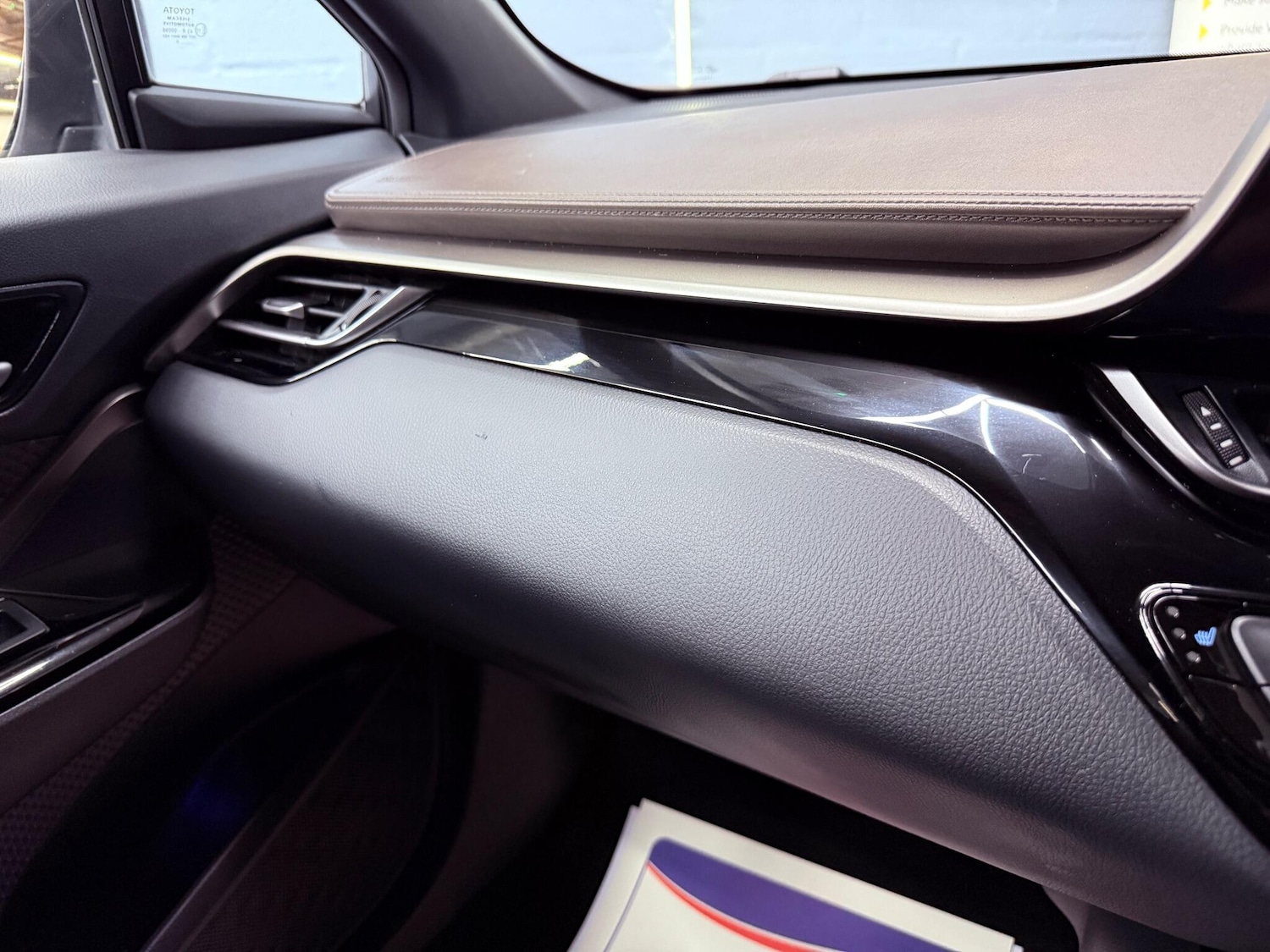 Used Toyota C-HR 2020 for sale - 77305251: Photo 13