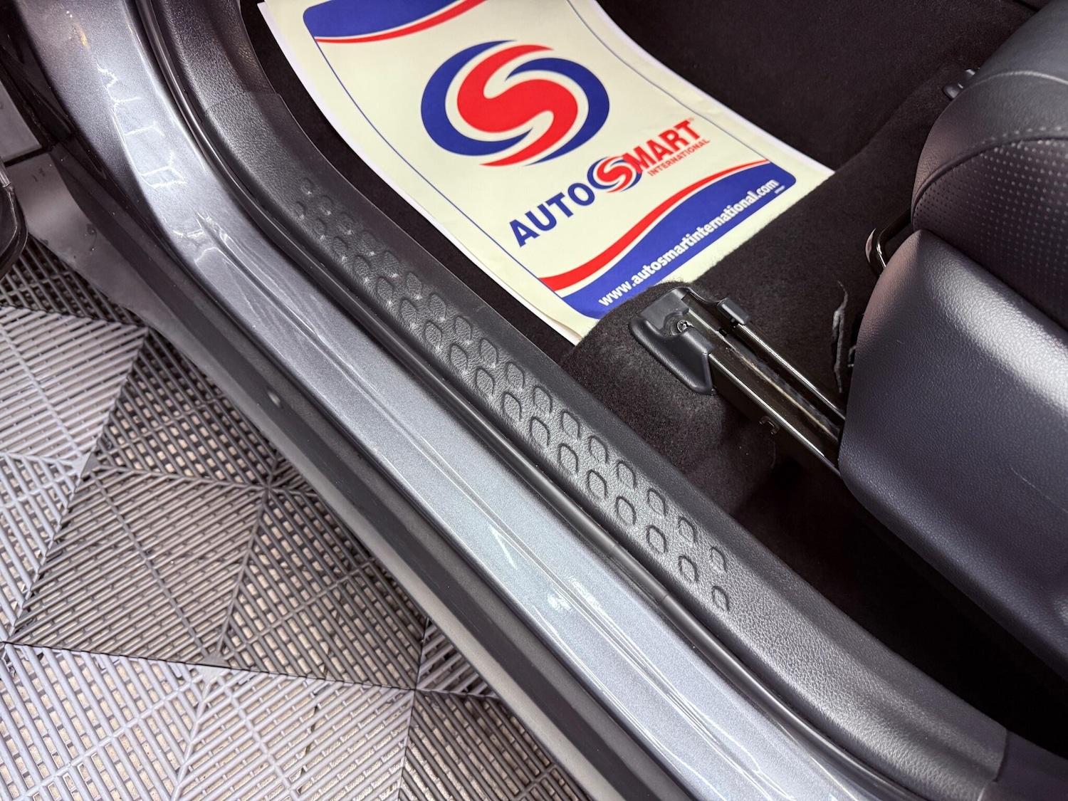 Used Toyota C-HR 2020 for sale - 77305251: Photo 25