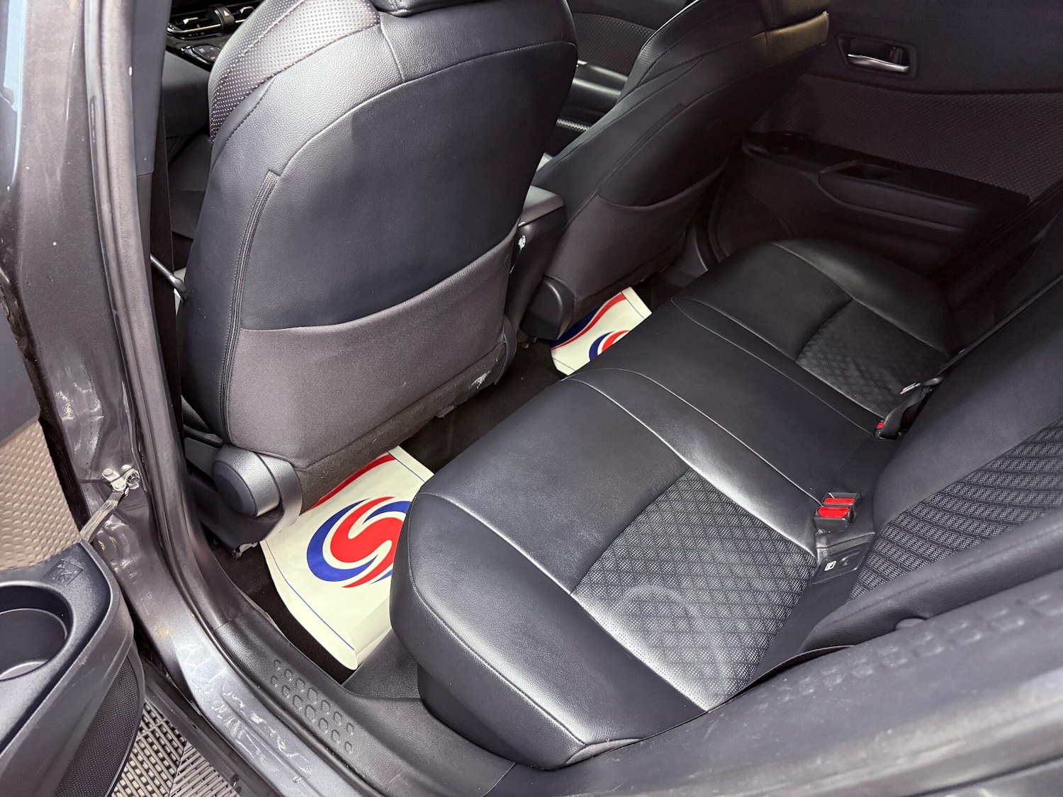 Used Toyota C-HR 2020 for sale - 77305251: Photo 33