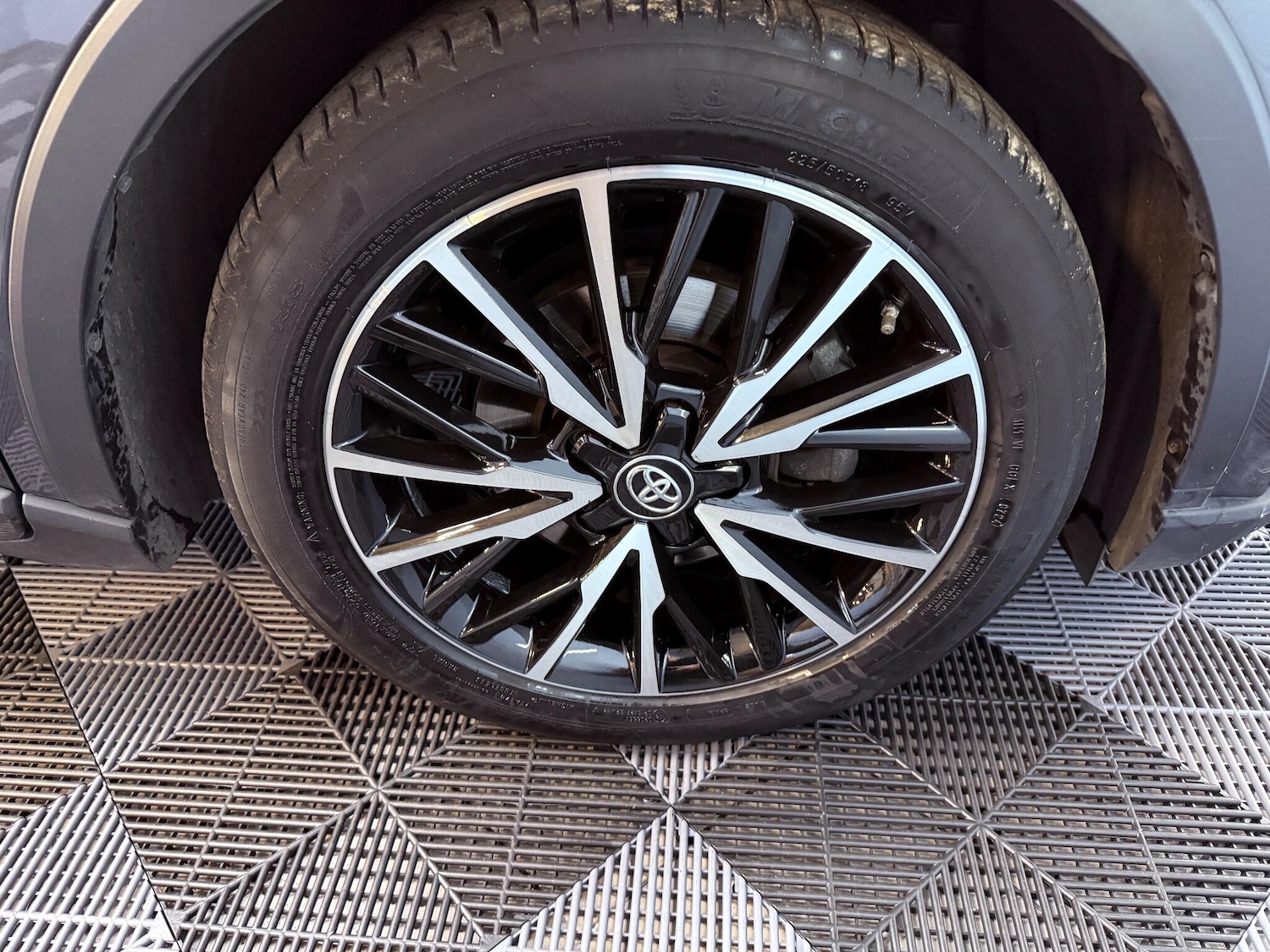 Used Toyota C-HR 2020 for sale - 77305251: Photo 51