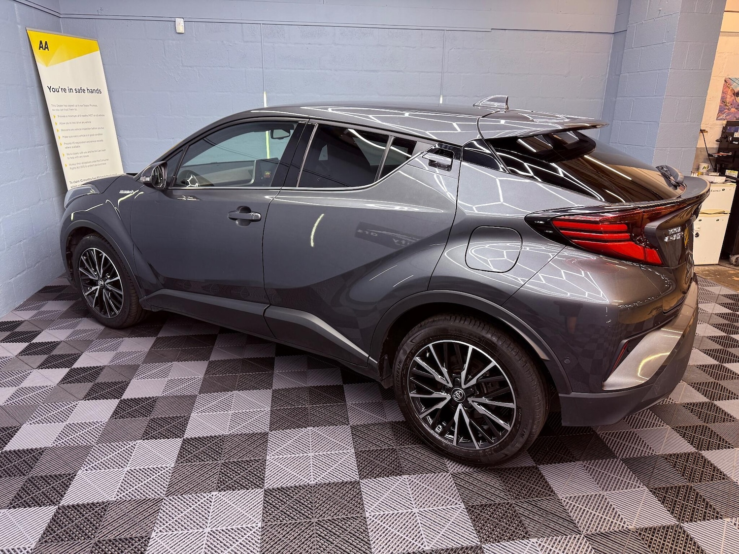 Used Toyota C-HR 2020 for sale - 77305251: Photo 52