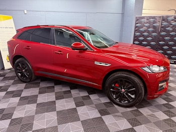 Used Jaguar F-Pace 2018 for sale - 78548661: Photo