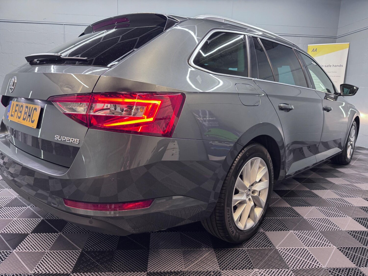 Used Skoda Superb 2019 for sale - 75577887: Photo 13