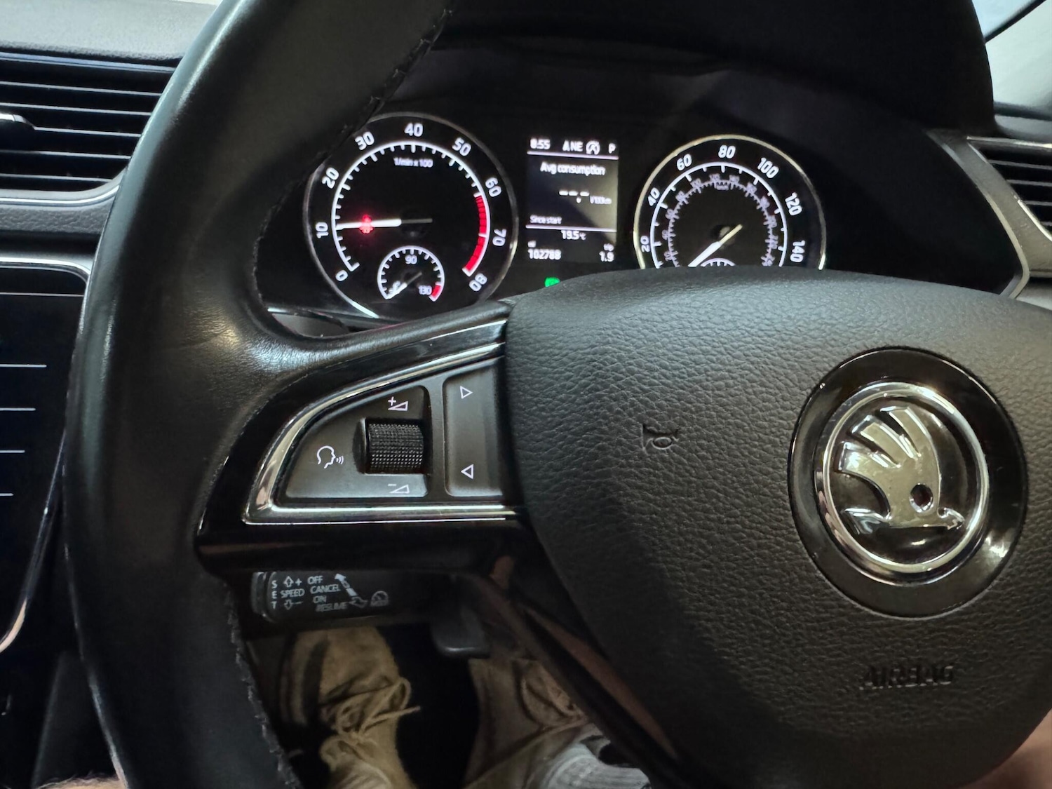 Used Skoda Superb 2019 for sale - 75577887: Photo 23