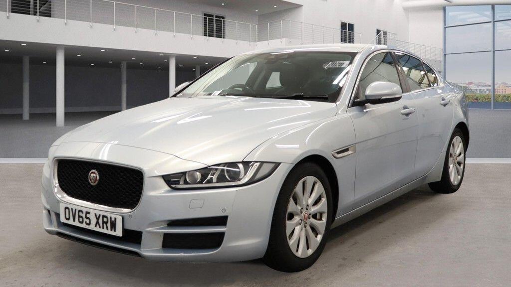 Used Jaguar XE 2015 for sale - 76432058: Photo 1