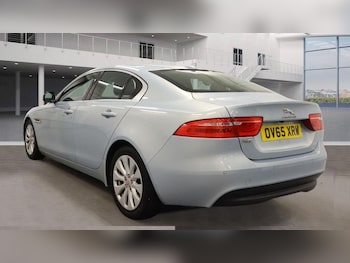 Used Jaguar XE 2015 for sale - 76432058: Photo