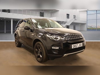 Used Land Rover Discovery Sport 2017 for sale - 76095031: Photo 2