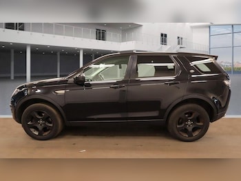 Used Land Rover Discovery Sport 2017 for sale - 76095031: Photo 4