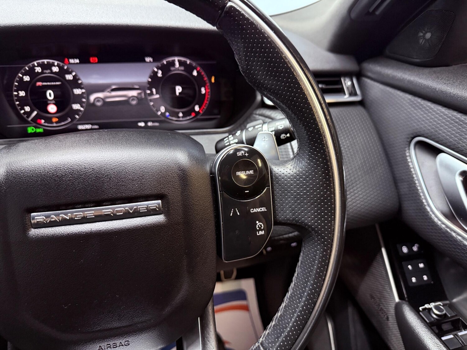 Used Land Rover Range Rover Velar for sale - 77754037: Photo 26