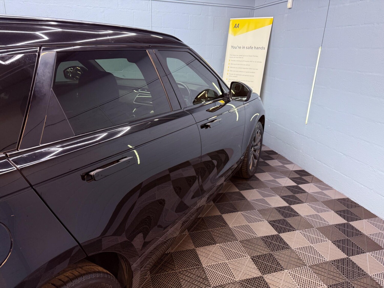 Used Land Rover Range Rover Velar for sale - 77754037: Photo 60