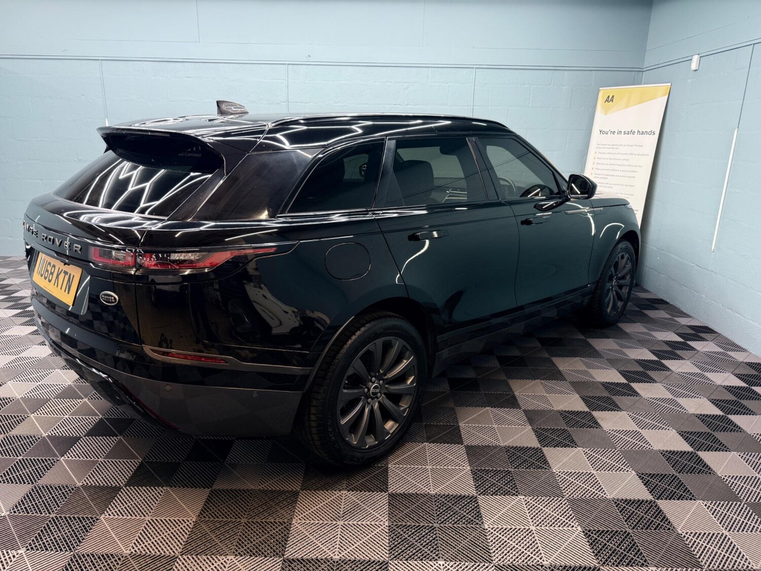 Used Land Rover Range Rover Velar for sale - 77754037: Photo 74