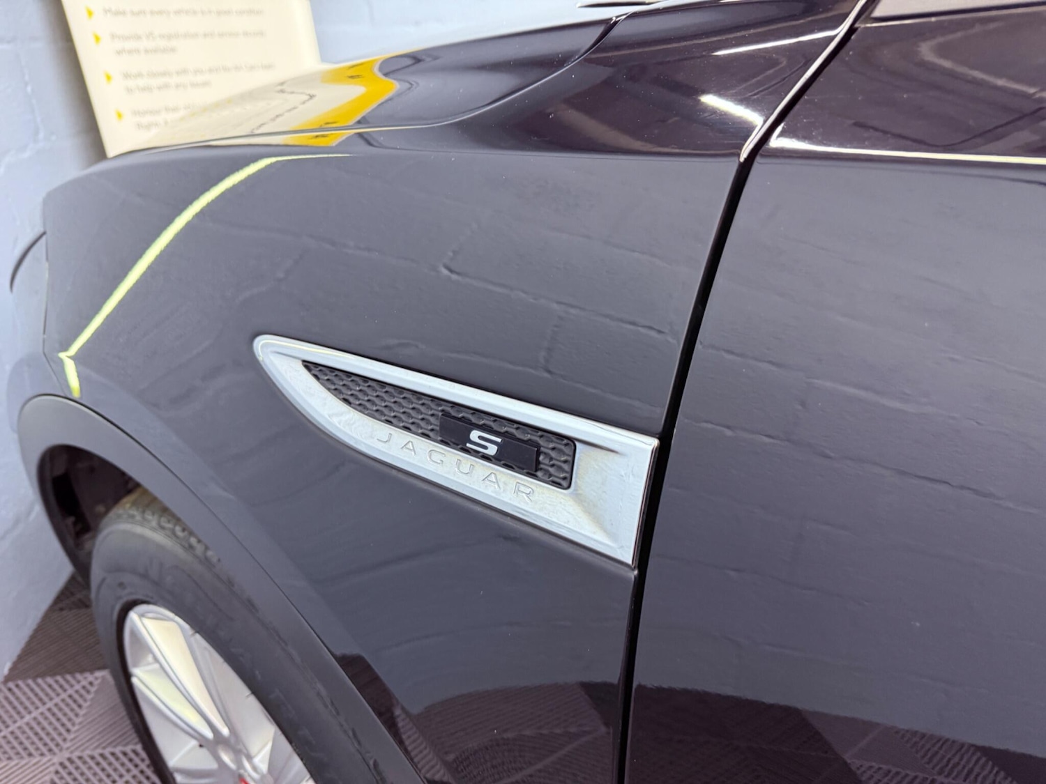 Used Jaguar E-Pace 2019 for sale - 77305294: Photo 24