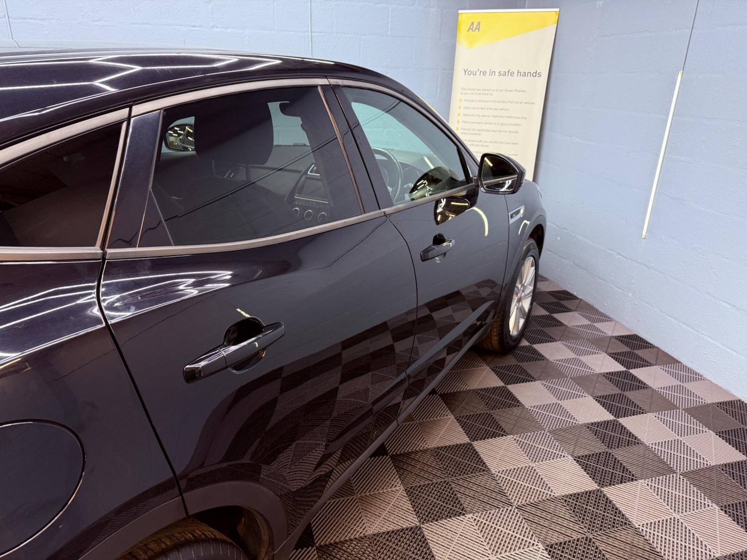 Used Jaguar E-Pace 2019 for sale - 77305294: Photo 43