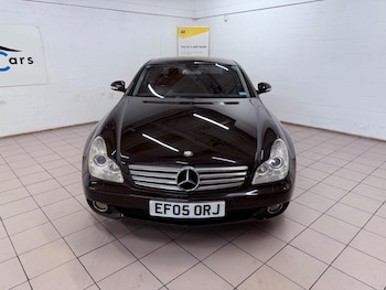 Used Mercedes-Benz CLS 2005 for sale - 75540291: Photo