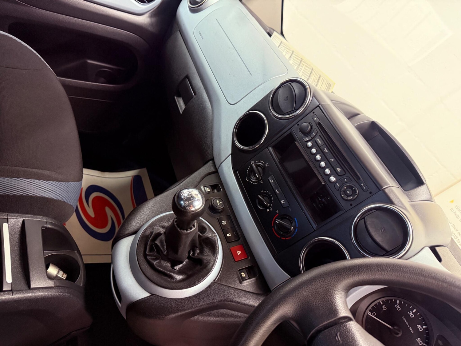 Vehicle 29