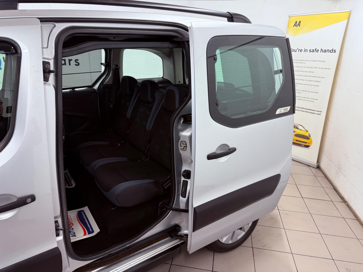 Vehicle 6