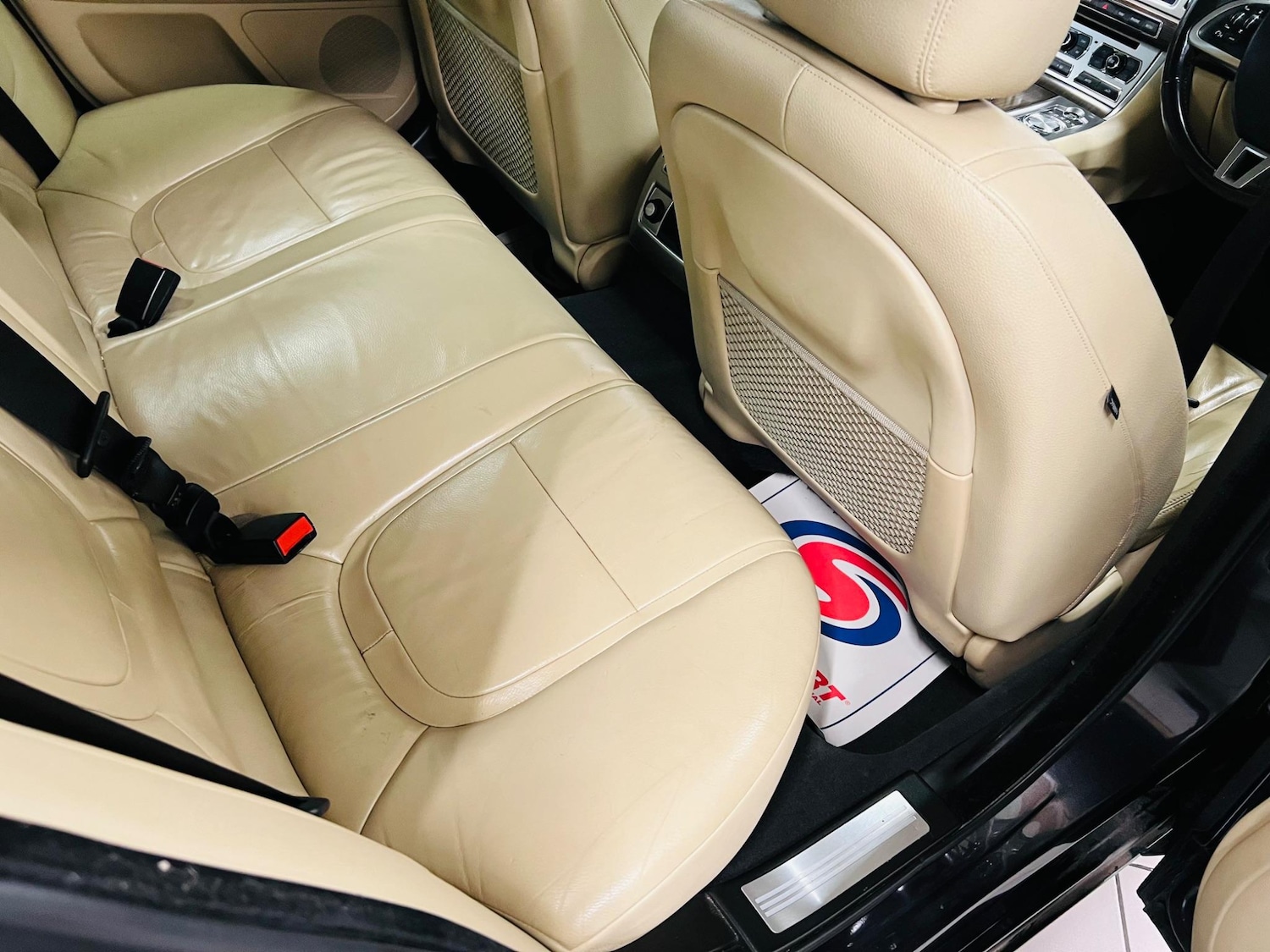 Used Jaguar XF 2012 for sale - 76994910: Photo 12