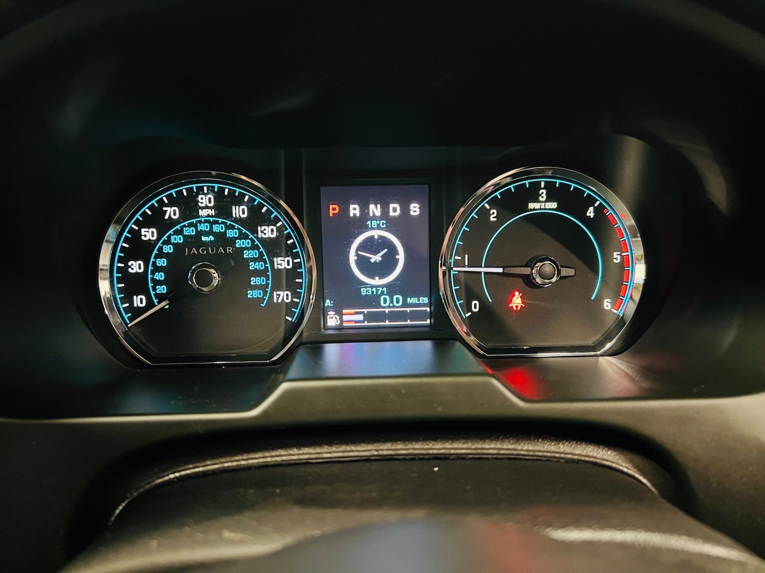 Used Jaguar XF 2012 for sale - 76994910: Photo 26