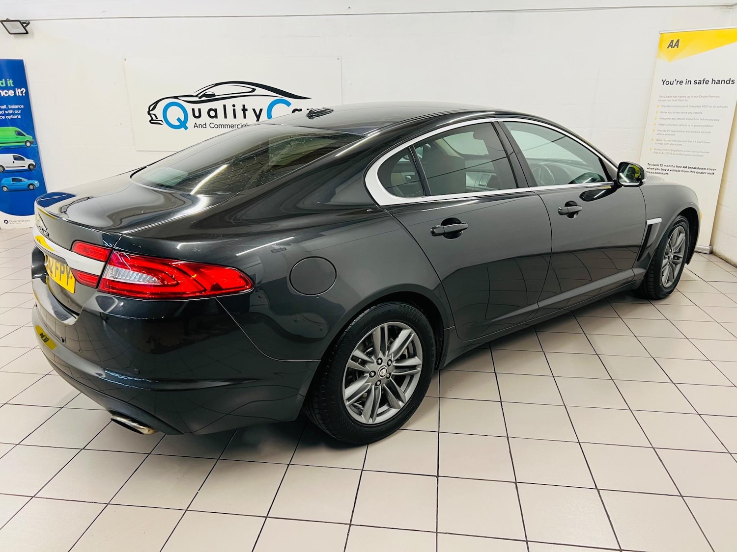 Used Jaguar XF 2012 for sale - 76994910: Photo 8