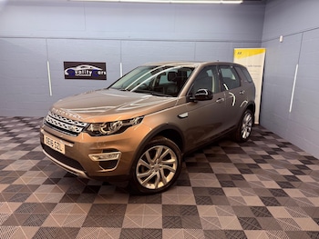 Used Land Rover Discovery Sport 2016 for sale - 76657790: Photo