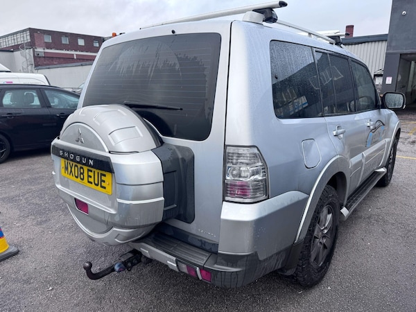 Used Mitsubishi Shogun 2008 for sale - 76326685: Photo 4