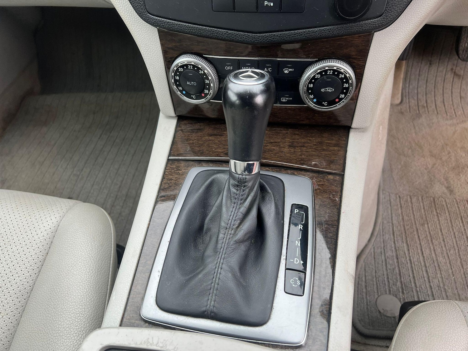 Used Mercedes-Benz C Class 2008 for sale - 76499088: Photo 6