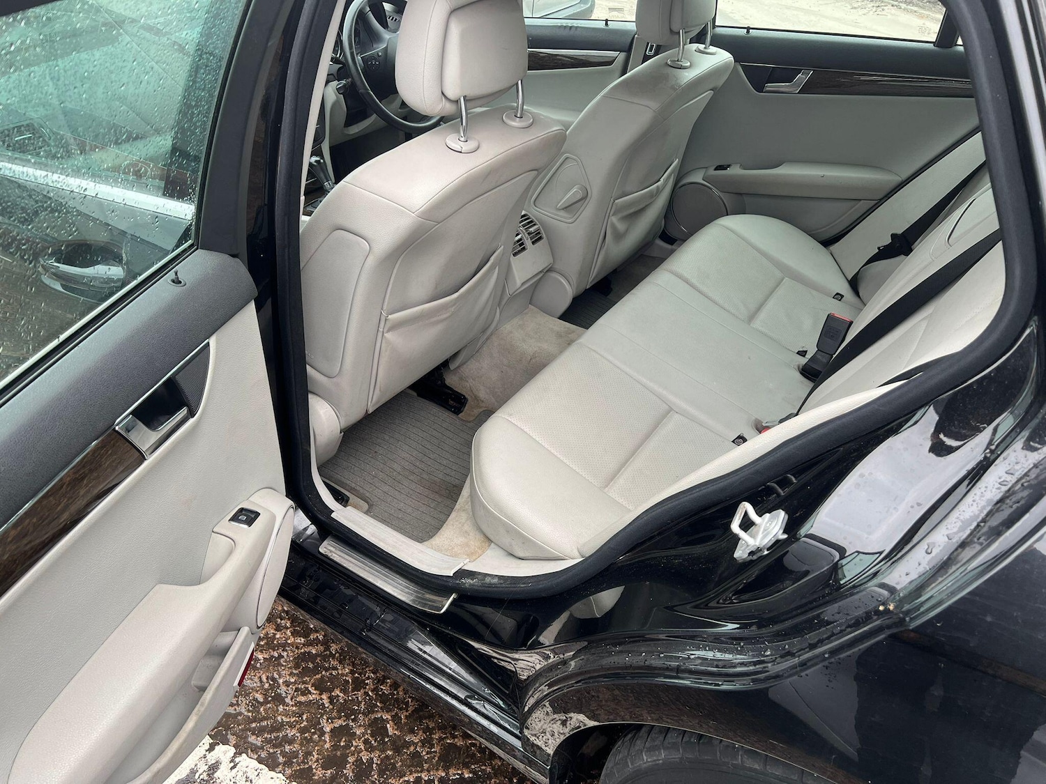 Used Mercedes-Benz C Class 2008 for sale - 76499088: Photo 9