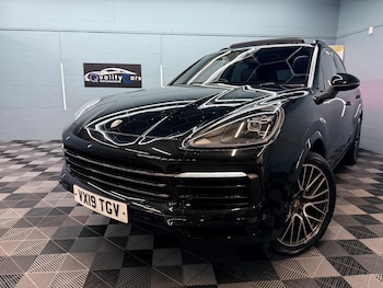 Used Porsche Cayenne 2019 for sale - 76700958: Photo