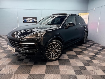 Used Porsche Cayenne 2019 for sale - 76700958: Photo