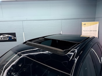 Used Porsche Cayenne 2019 for sale - 76700958: Photo