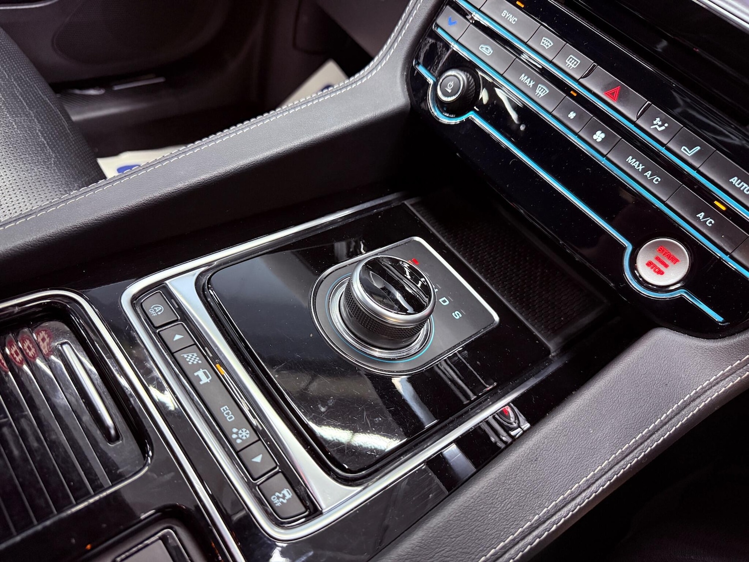 Used Jaguar F-Pace 2020 for sale - 76226798: Photo 10