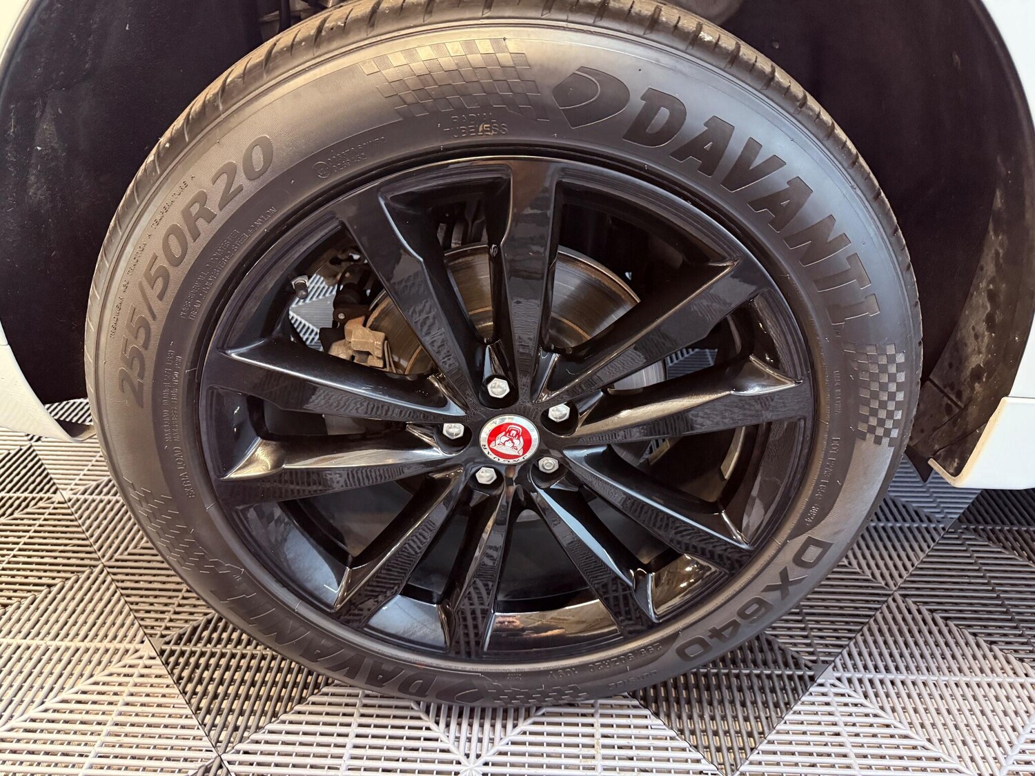 Used Jaguar F-Pace 2020 for sale - 76226798: Photo 28