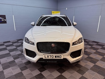 Used Jaguar F-Pace 2020 for sale - 76226798: Photo 3