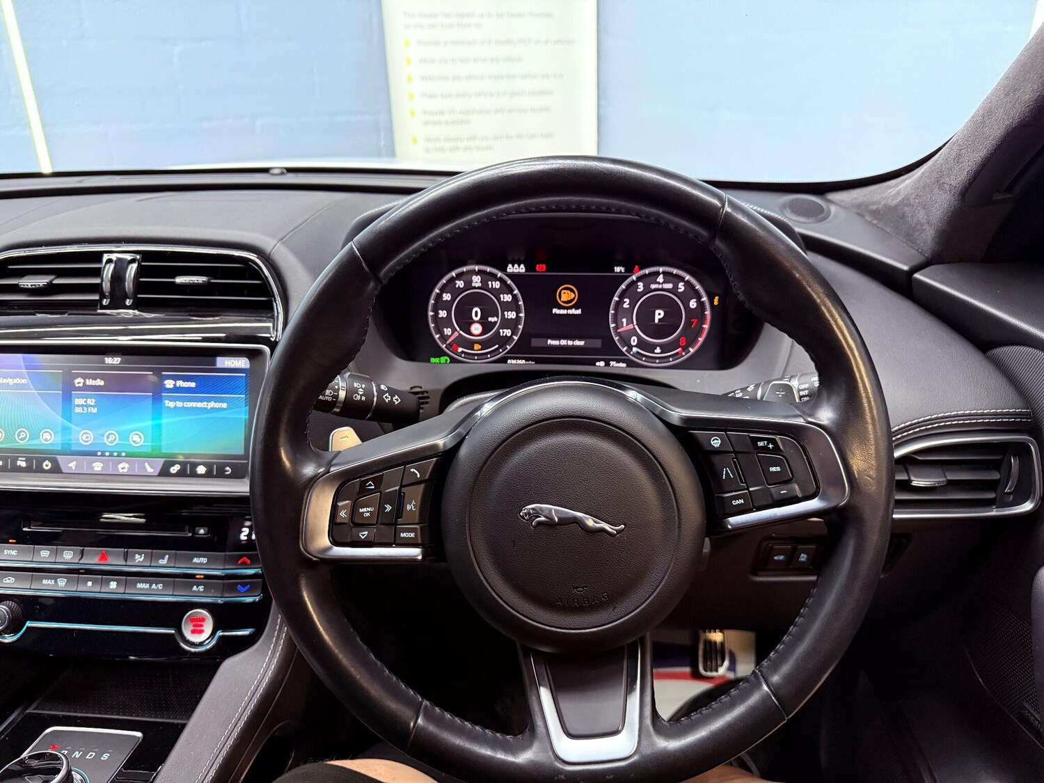 Used Jaguar F-Pace 2020 for sale - 76226798: Photo 40