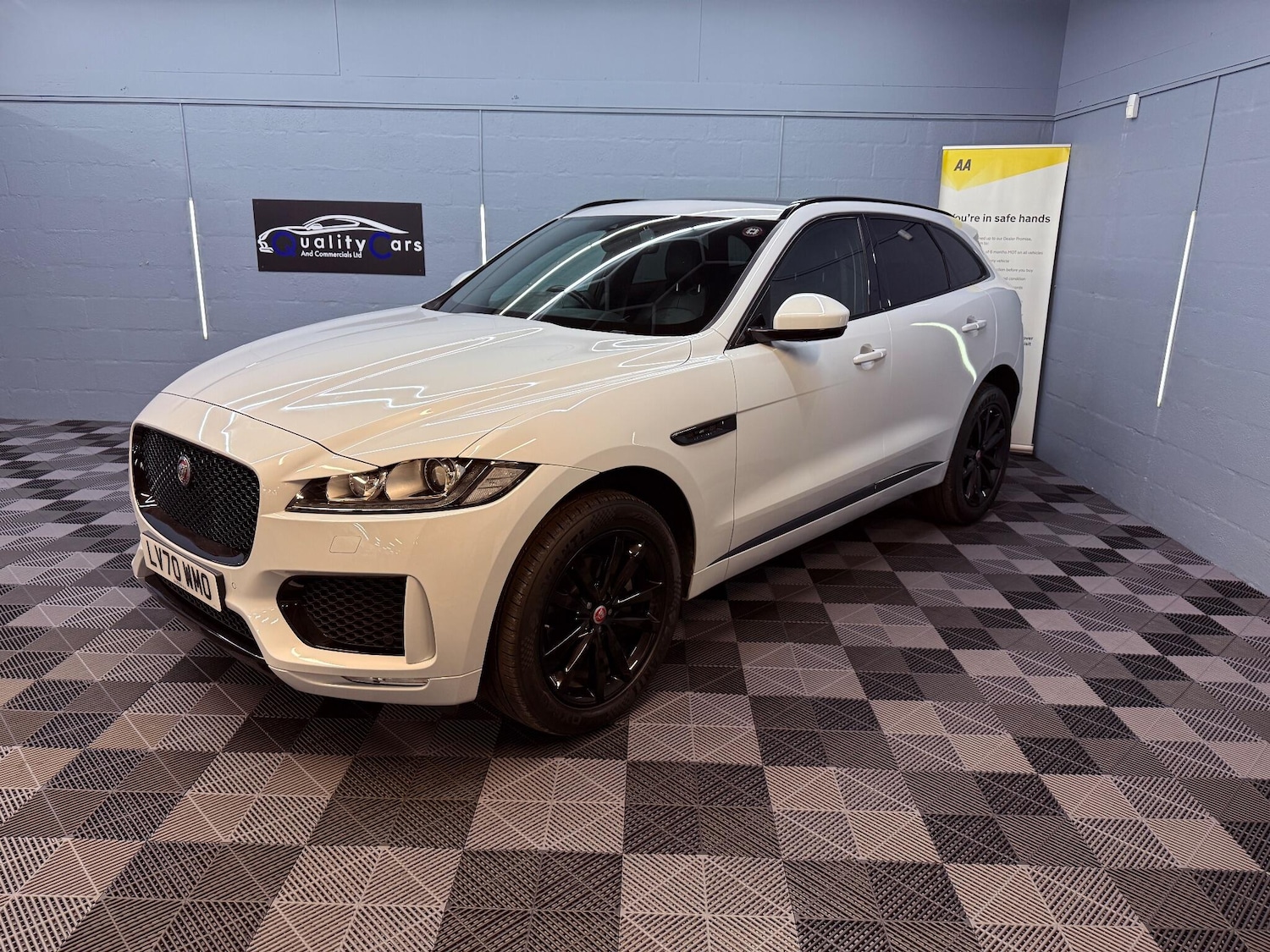 Used Jaguar F-Pace 2020 for sale - 76226798: Photo 7