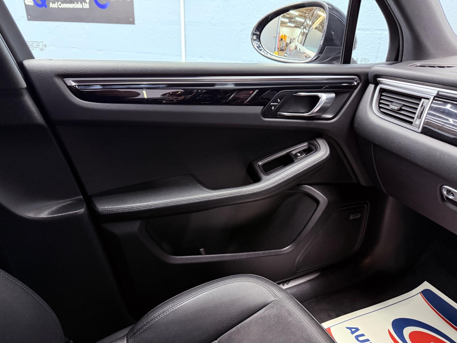 Used Porsche Macan 2016 for sale - 77202490: Photo 17