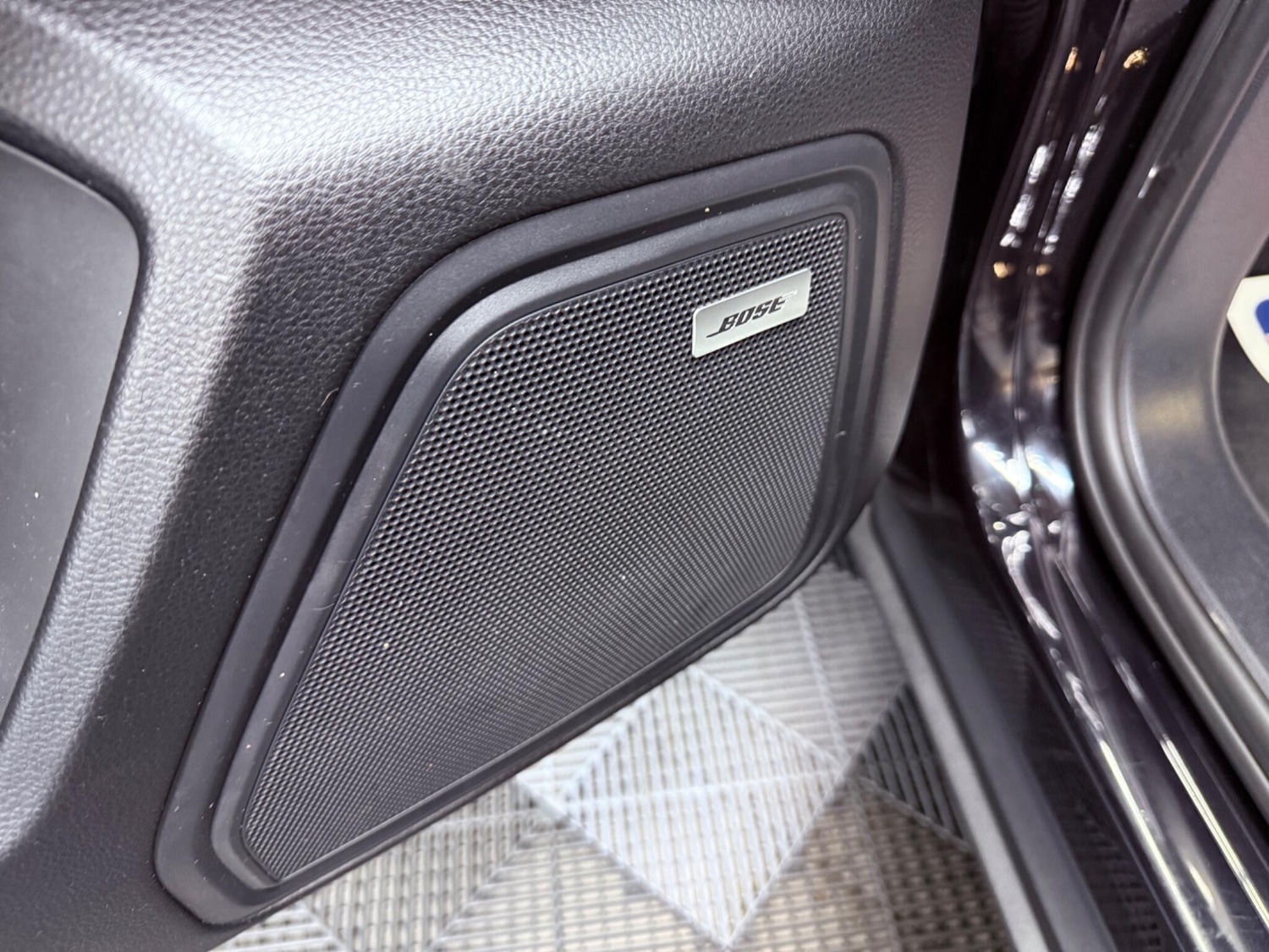 Used Porsche Macan 2016 for sale - 77202490: Photo 31