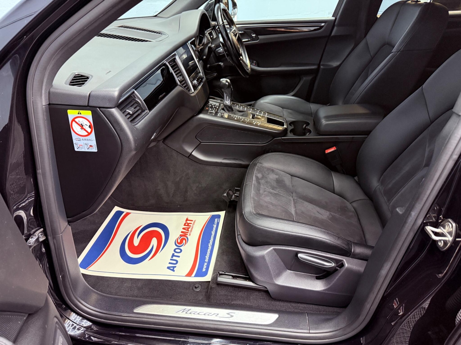 Used Porsche Macan 2016 for sale - 77202490: Photo 36