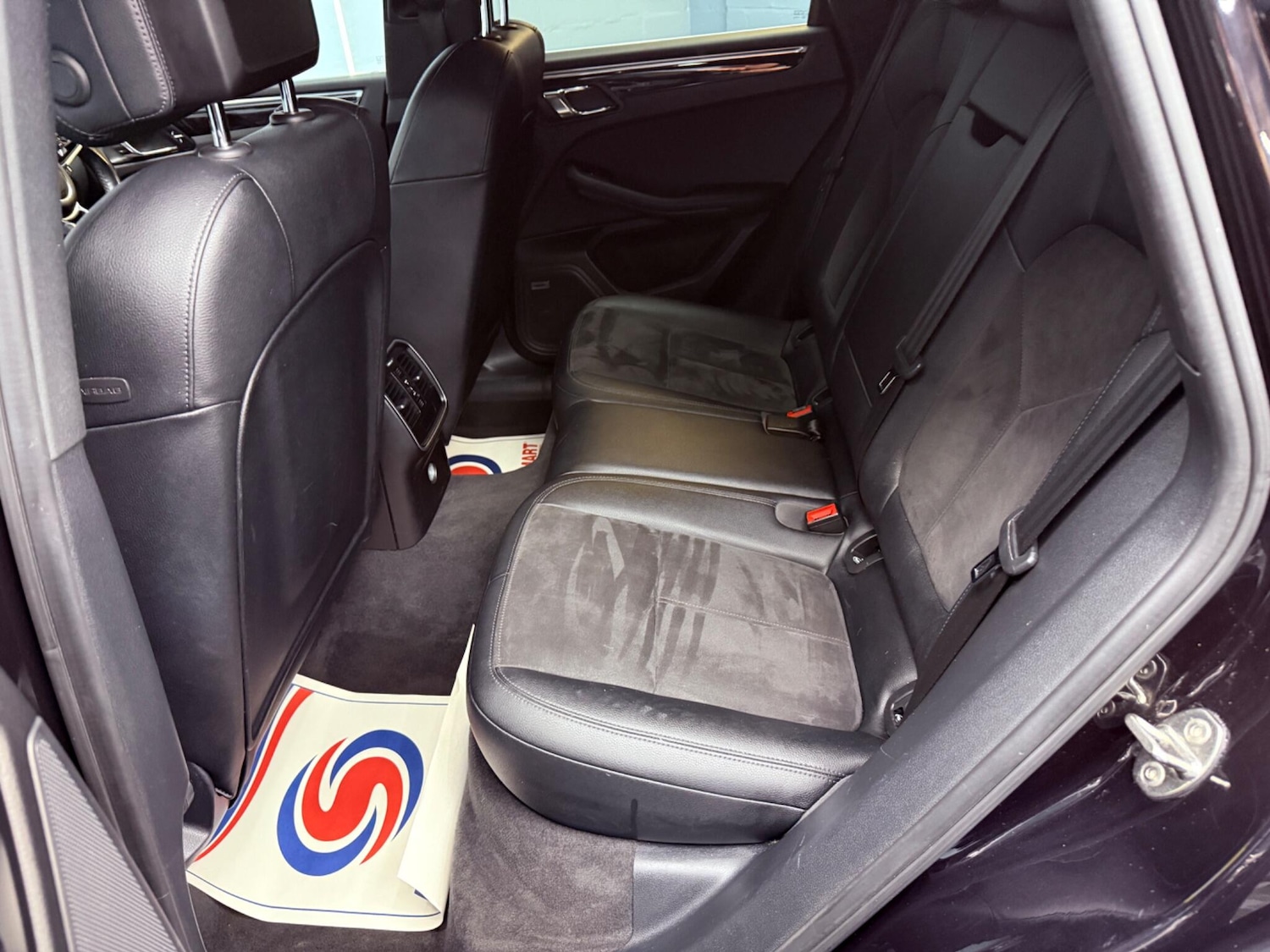 Used Porsche Macan 2016 for sale - 77202490: Photo 41